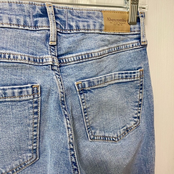 Abercrombie Kids High Rise Straight Jeans 13/14 - Picture 5 of 5